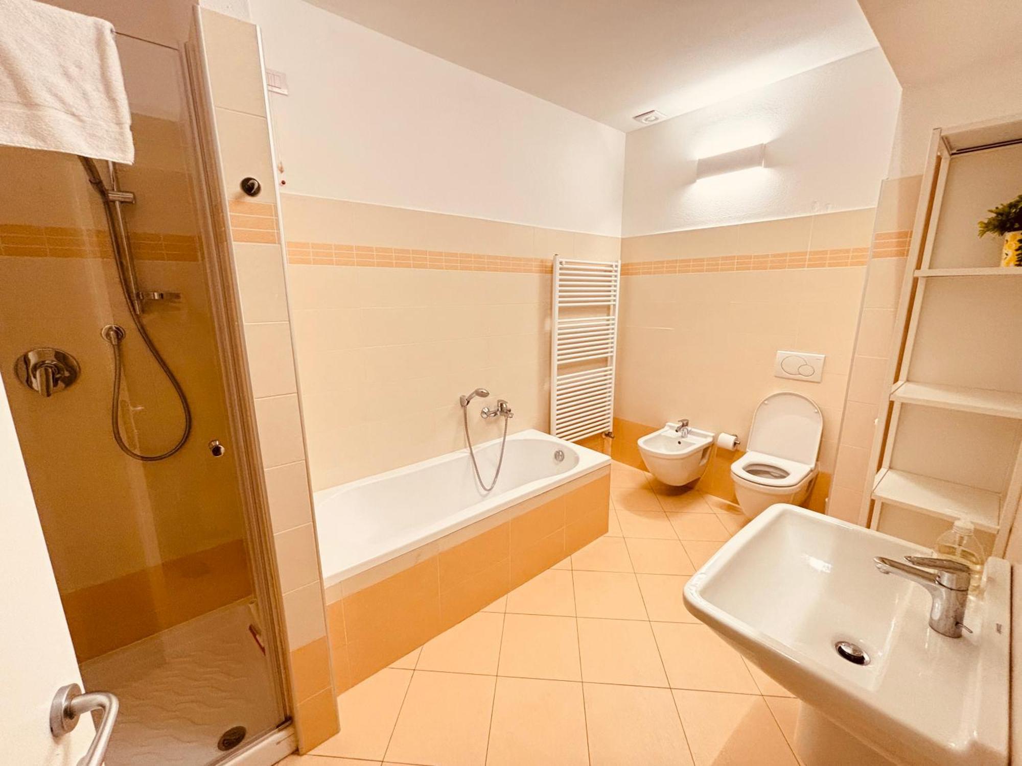 Lago Villa Zen - Apartment With Jacuzzi, Panoramic Views Lenno Extérieur photo